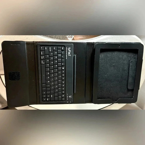 TyPad Other - Gently Used TyPad Bluetooth Keyboard and Cover for Ipad.